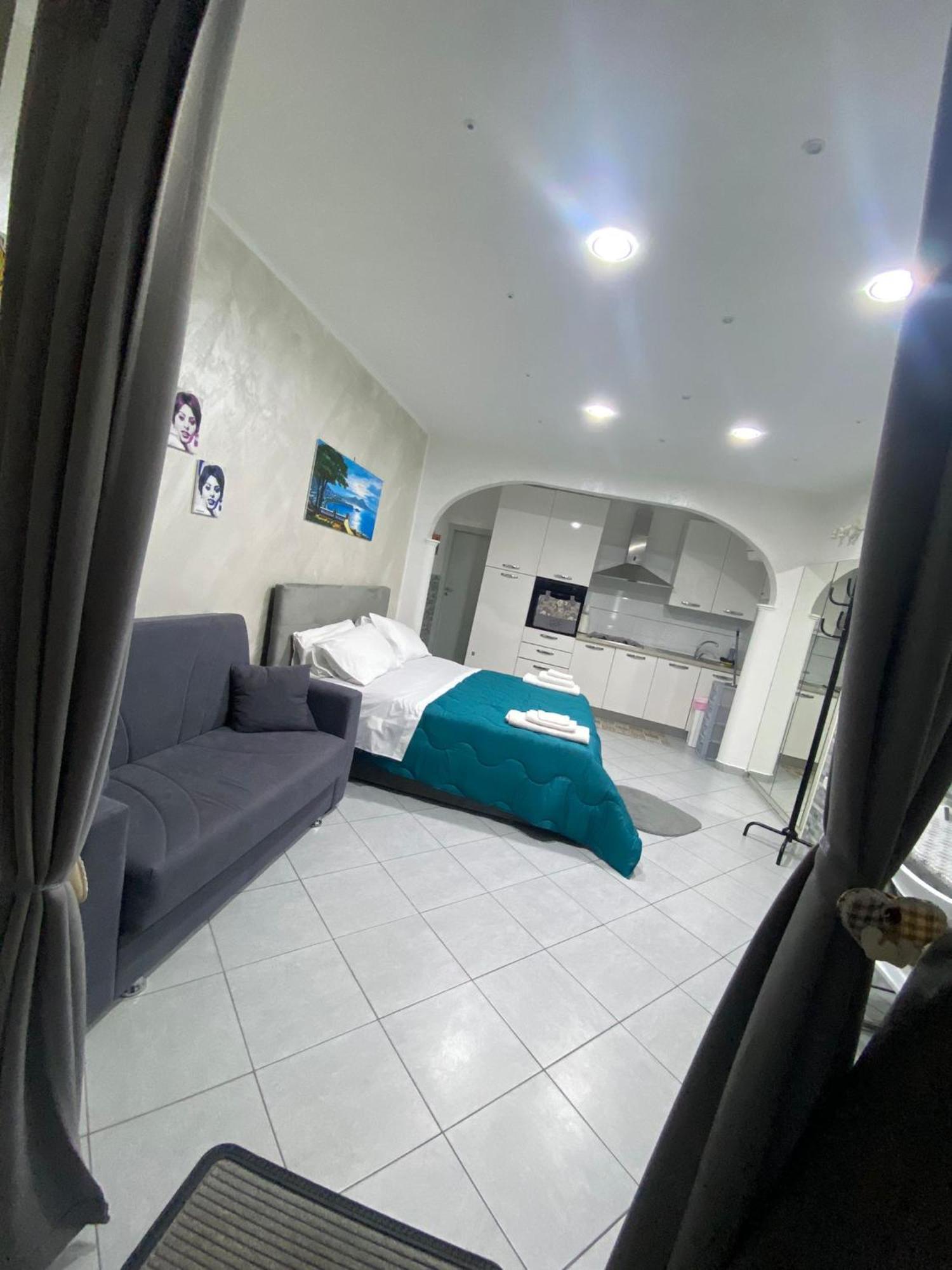 Apartment Housepurgatorio14 Centro Storico *